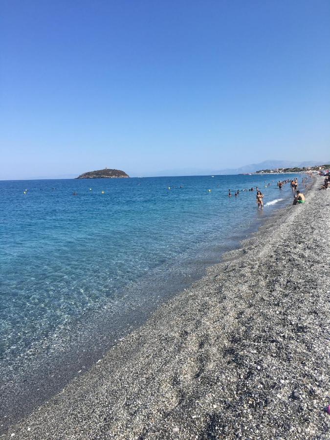 Parco Corallo Di Fronte Al Mare Apartment Diamante Luaran gambar